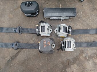 ŠKODA OCTAVIA IV PAlubova doska - 3