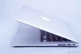 ZÁRUKA/Macbook Air 13.3"/I5 1.4GHZ/4GB RAM/128GB SSD/CZ - 3