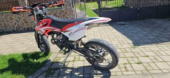 Betta 50RR Motard - 3