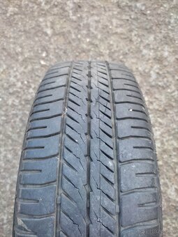 175/65 R14 - 3