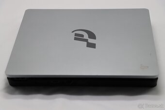 PlayStation 4 Slim CUH-2016B Gran Turismo Edition –1TB - 3