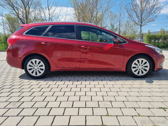 KIA CEED 1,6 benzín - 3