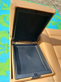Porsche Cayenne 1, Sedadlo - 3
