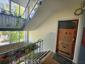 Novo-zrekonštruovaný 2- izbový byt Mikovíniho - 3