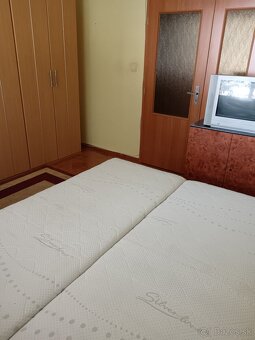 PRENÁJOM 4 - IZBOVÝ BYT - 3