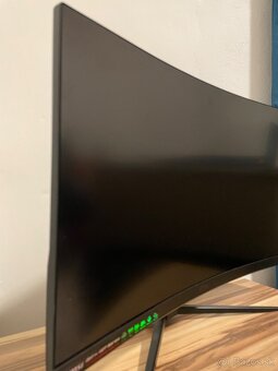 Herný monitor msi - 3