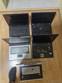 Predám notebooky na náhradné diely - 3