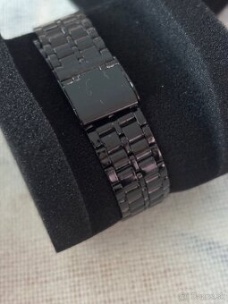 Digitálne hodinky - 3