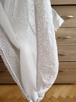 Biele ažúrové letné šaty M - 3