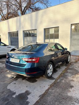 Škoda superb - 3
