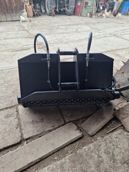 JCB preosievacia triediaca lyžica - 3