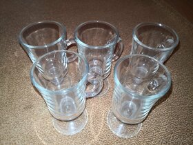Rôzne sklenené poháre - 3