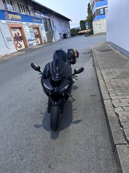 Kawasaki ZX-10R 2006 25kw - 3