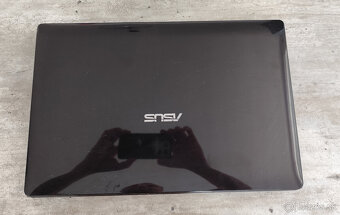 Predám notebook ASUS 17,3" - 3