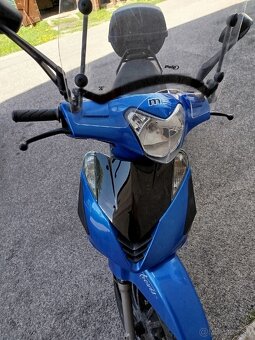 Skúter 125 - 3