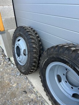 Kolesa V3S - 3