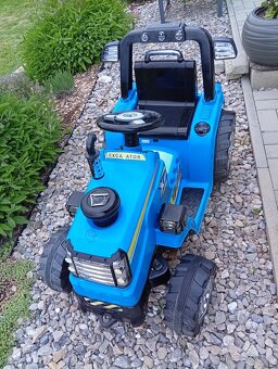 Detský elektrický traktor - 3