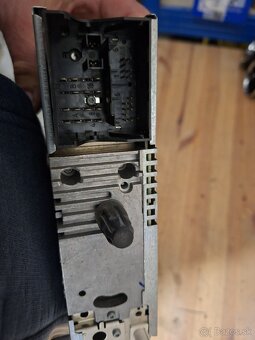 Originálne autorádio Peugeot 307 – Blaupunkt RD3/RD4 - 3