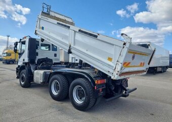 Iveco AD 260T45 BB Meiller Bordmatic nafta 331 kw - 3