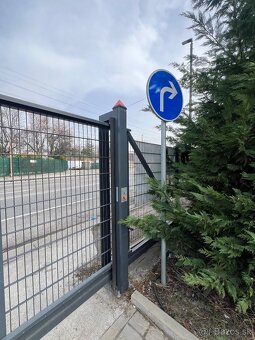 Skladový kontajner na prenájom s elektrikou - 3