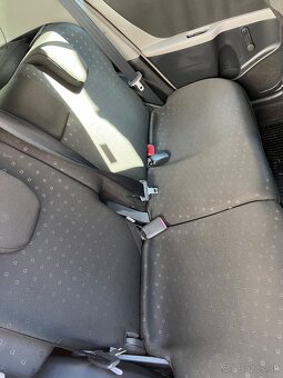 Predám toyotu yaris - 3