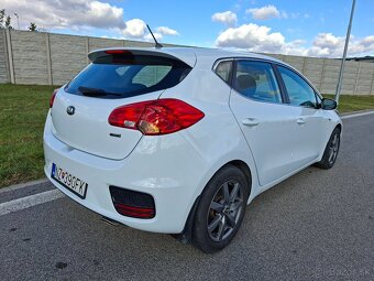 Kia Ceed 1.4 CRDI - 3