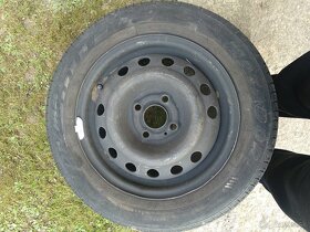 Plnohodnotná pneumatika na disku 175 65 R14 - 3