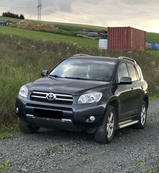 Toyota RAV4 - 3