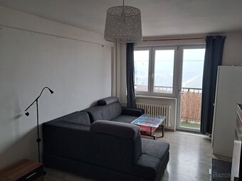 Predam väčši 1izbovy byt - 3