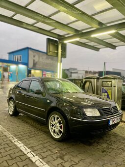 Bora 1.9 TDi 66kw - 3