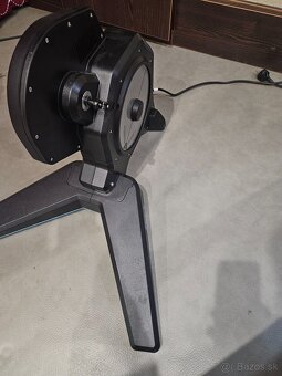 Cyklotrenažér TACX Flux 2 - 3