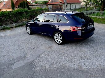 Predam Skoda Superb Combi 1.6 Tdi 88kw Rok 2017 - 3