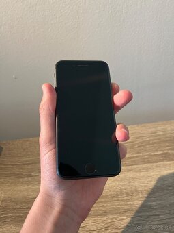 iPhone 8 64 gb Black - 3