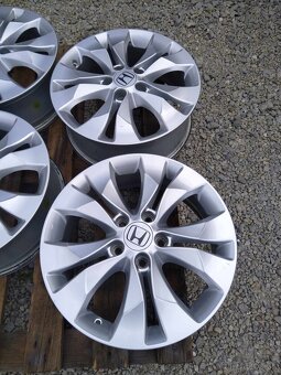 Alu R 17 HONDA CRV + letné pneu. - 3