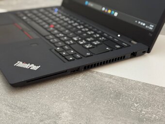 Notebook do práce/školy – ThinkPad T14, i5, SSD, Office - 3