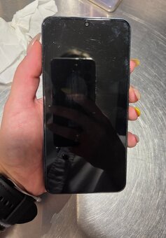 Samsung galaxy S22 - 3