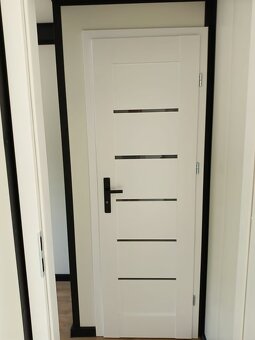 Obytný kontejner 13×3 m – izolovaný, připravený k použití - 3