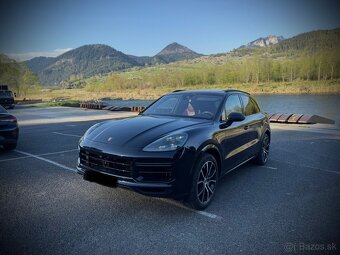 Porsche Cayenne turbo 4.0 v8 404kw - 3
