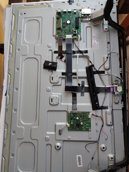 Sony KDL-40WE665 (TV) - 3
