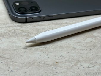 Apple Pencil (USB-C) - 3