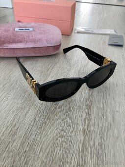 Miu Miu slnečné okuliare - 3
