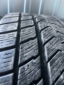 Predám pneumatiky 245/45 r19 - 3