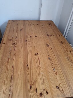 Drevený jedálenský stôl s 4 stoličkami - 3