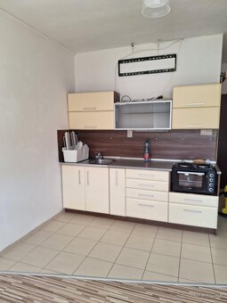 Garzonka Hlohovec - 3