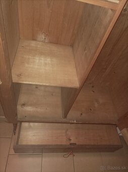 Starožitná skriňa - 3