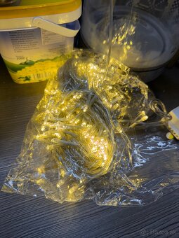 Umelý stromček 180cm +svetielka - 3