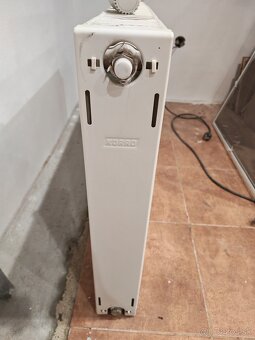 Radiátor Korad 22K, 900mm - 3