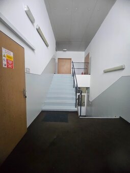 Najom- Sklad, výrobné a administratívne priestory -SALA - 3
