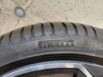 1ks Pirelli 225/40R19 - 3
