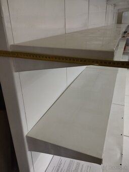 Predám obchodný regal/ police - 3